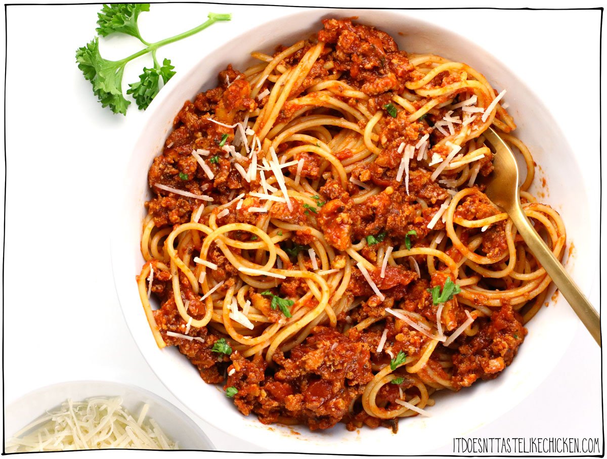 When people ask me what my favorite go-to recipe is, this Vegan Bolognese is always the answer! Rich, hearty, and so meaty you won’t believe it’s vegan, this protein-packed dish bursts with flavor. It’s easy to make and perfect for a cozy weeknight dinner or as a make-ahead meal.