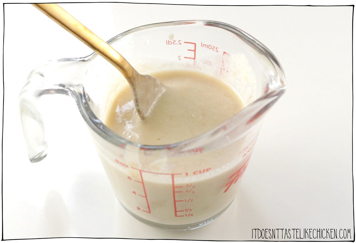 Mix the lemon juice and tahini until smooth.