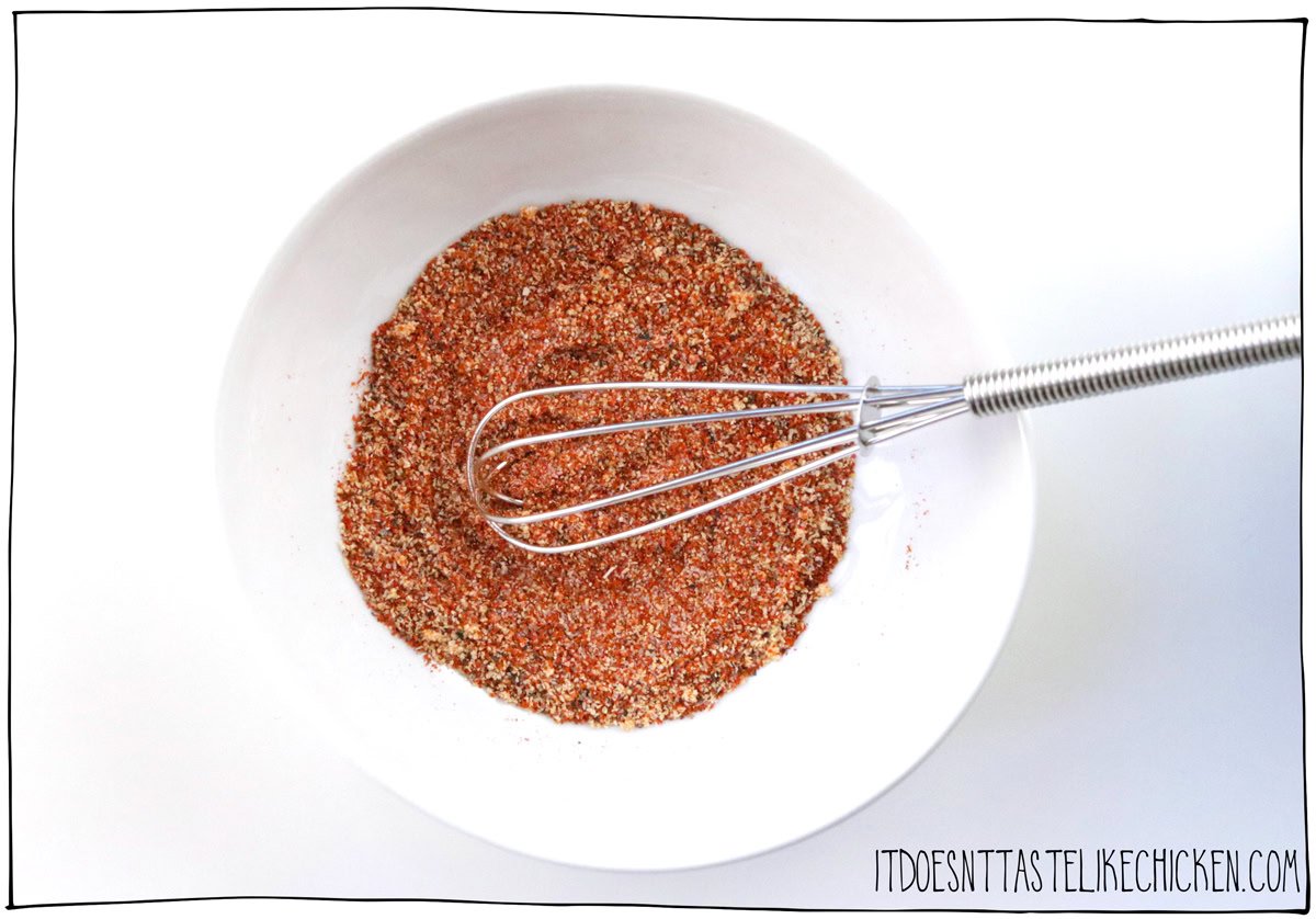 Add paprika, garlic powder, onion powder, salt, black pepper, and cayenne to a small bowl or jar. Mix or shake well, then sprinkle over the corn before enjoying.