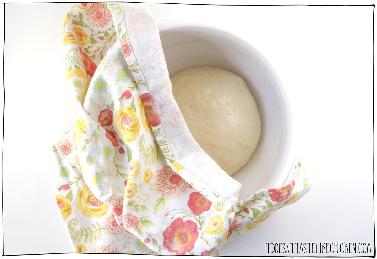 Grease a bowl add the dough and cover. Let rise for 1 hour.