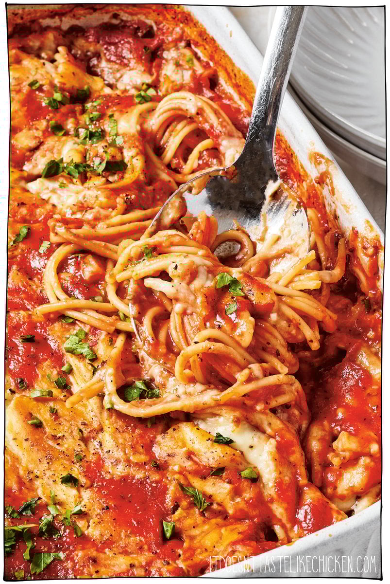 You are going to love this Saucy Vegan Spaghetti Bake! It's easy to make and takes just 10 minutes of prep time! Uncooked spaghetti is added to a baking dish along with water, tomato sauce, and seasonings, and then it’s baked. Yes, you read that right: the spaghetti bakes in the oven! (How cool is that?) Topped with a 5 minute homemade vegan alfredo sauce, this easy recipe will become a new weeknight staple!